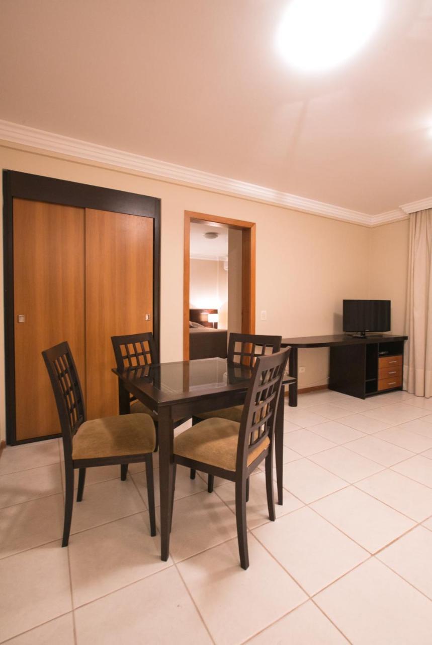 קוריטיבה Trianon Apart Hotel מראה חיצוני תמונה